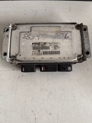 Centralita motor Peugeot / Citroën Ref :9637838780