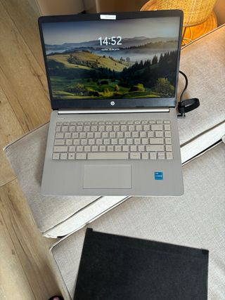 HP Core i3 8GB RAM 256GB SSD