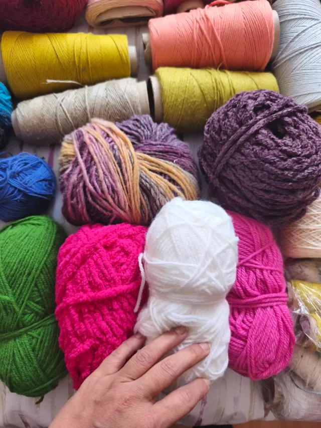Lana e hilos para tejer