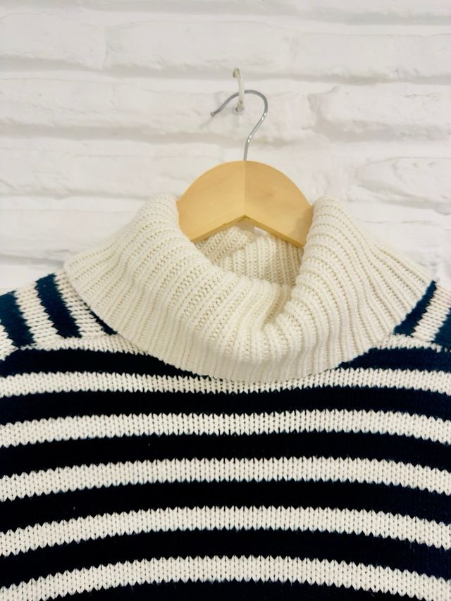 Jersey rayas cuello alto