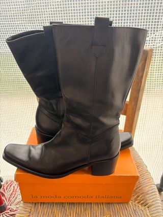 Stivali al ginocchio Vibram in pelle