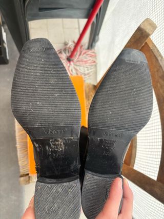 Stivali al ginocchio Vibram in pelle