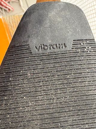 Stivali al ginocchio Vibram in pelle