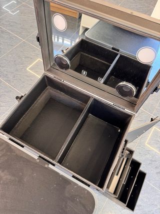 Maleta maquillaje aluminio 4 en 1 ruedas