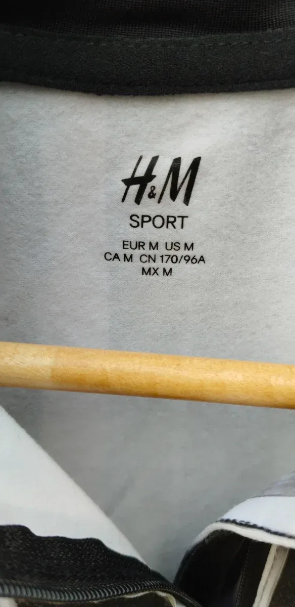 Camiseta técnica H&M Mujer Talla M