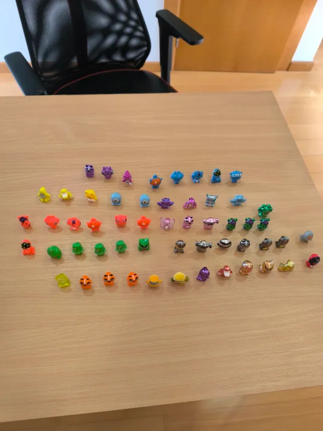 Lote de Gogos Colecionáveis Variados