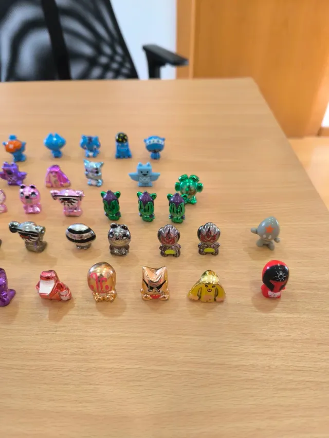 Lote de Gogos Colecionáveis Variados