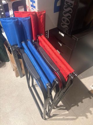 Sillas Plegables Azul y Roja