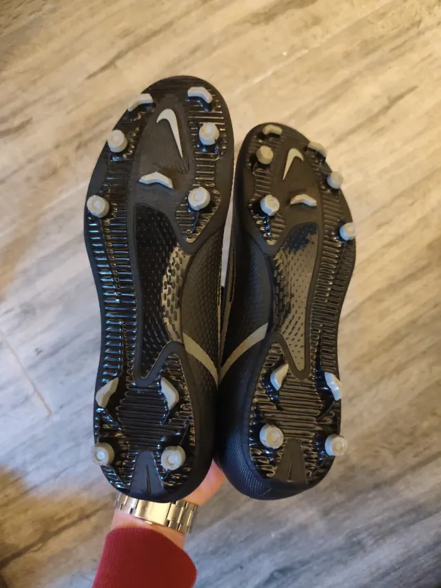 Botas de fútbol Nike Phantom