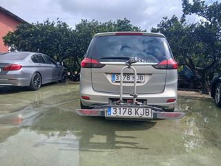 Opel Zafira Tourer 2013