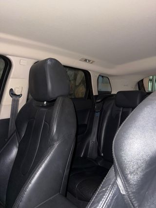 Ranger rover Evoque  2014