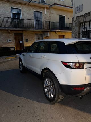 Ranger rover Evoque  2014