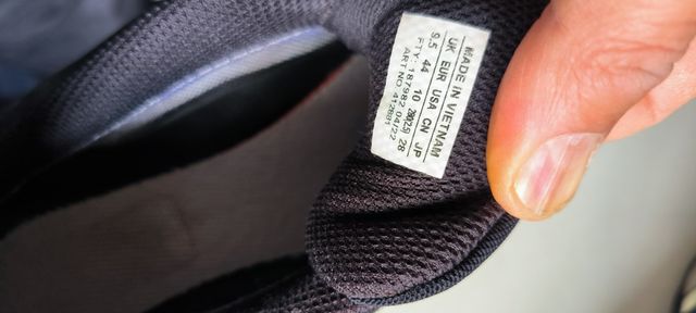 Zapatillas Salomon Trail Running Negras Beige