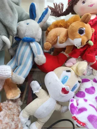 Lote de peluches variados