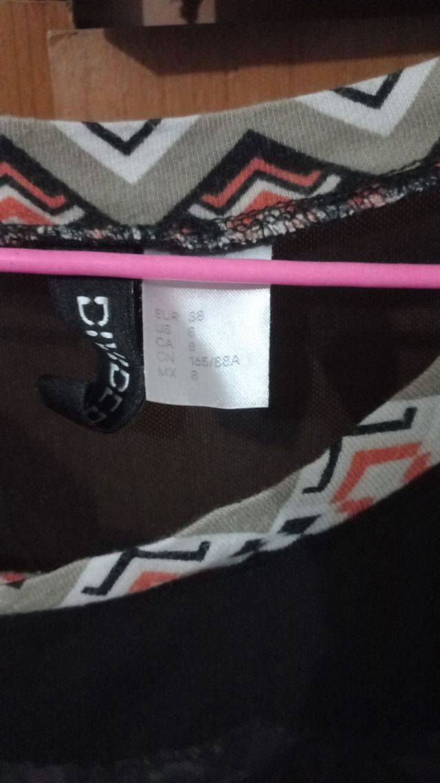 Ropa variada a bajo precio