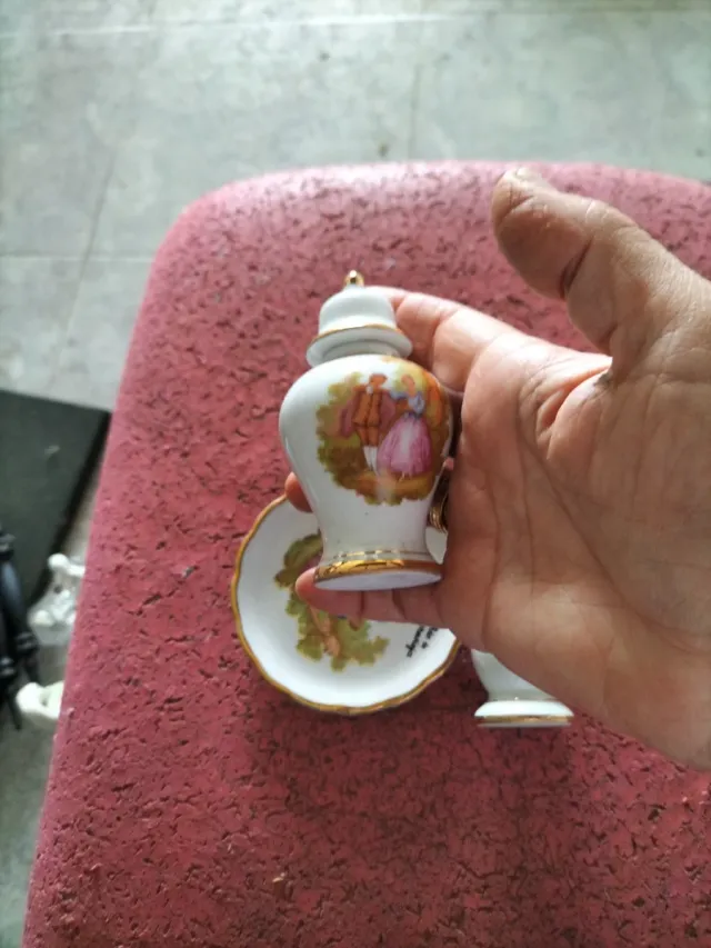 Lote porcelana decorada