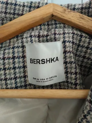 Chaqueta oversize BERSHKA cuadros