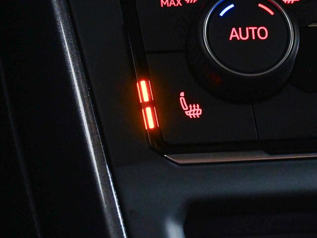 Volkswagen Polo GTI 2.0 TSI 200cv DSG7