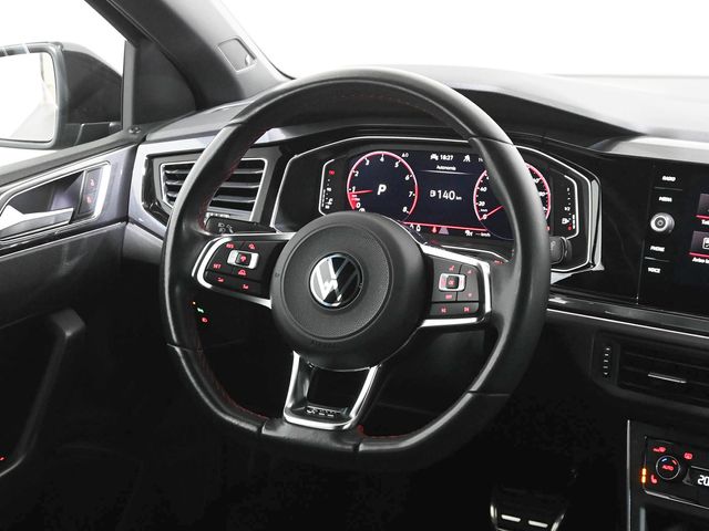 Volkswagen Polo GTI 2.0 TSI 200cv DSG7