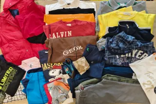 Lotto vestiti bimbo taglia 8 anni