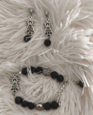 Conjunto Virgen del Pilar: Pendientes y Pulsera