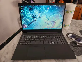 Portátil Lenovo Negro