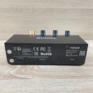 Interfaz de Audio TONOR TX510 2o2