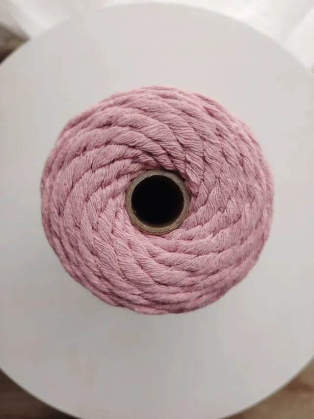 Hilo macramé rosa