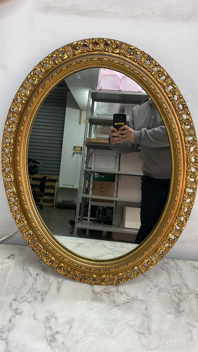 Espejo Ovalado Dorado Estilo Clásico