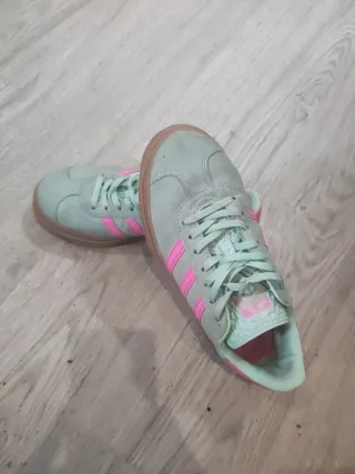 Adidas Gazelle Bambas Talla 40