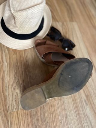 Sandalias Sfera plataforma marrón