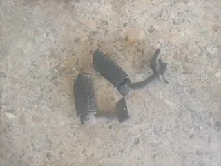 Posapiés copiloto moto daelim s2 125cc