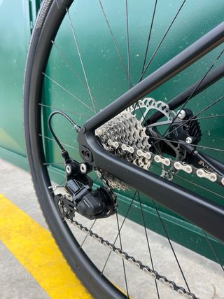 Giant Revolt Advanced Carbono como NUEVA