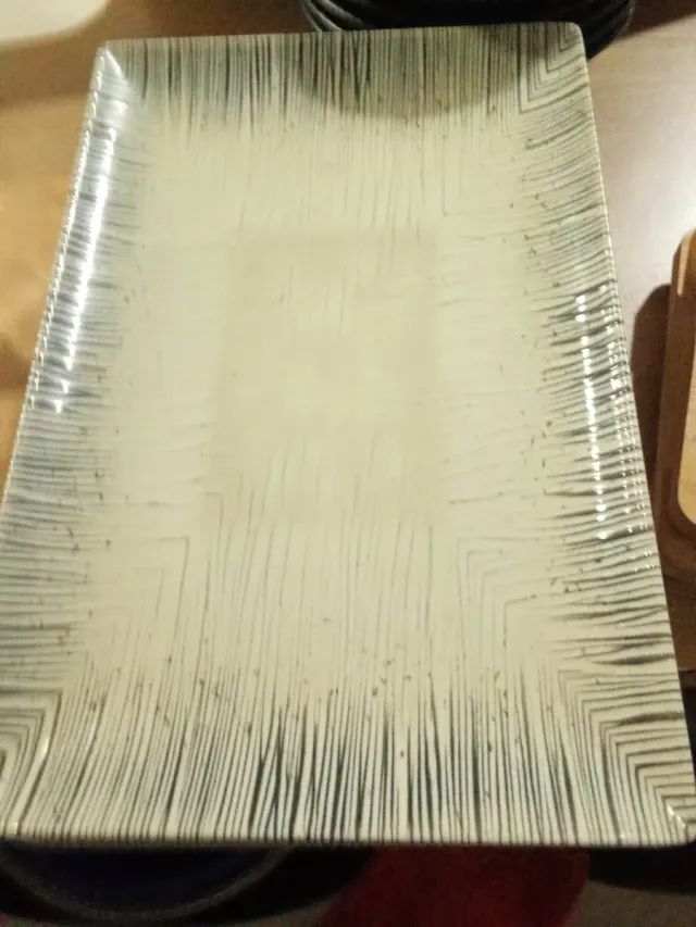 Lote de platos variados