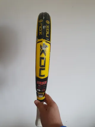 Pala NOX ML magma Series con funda