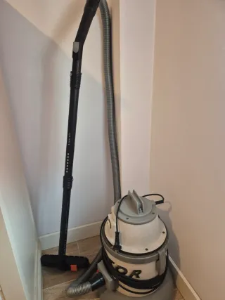 Aspirador Industrial Castor