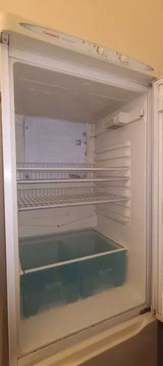 Nevera/Frigorífico blanco