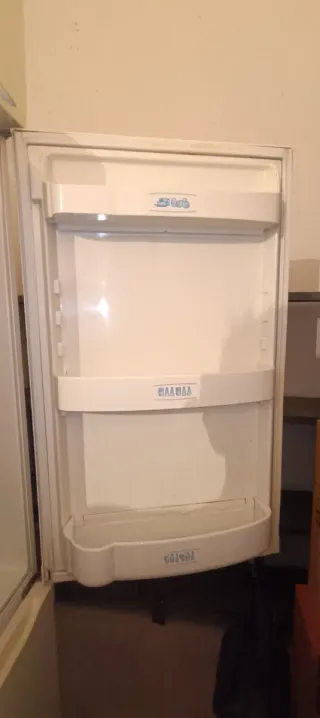Nevera/Frigorífico blanco