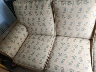 Sofá de 3 plazas con estampado floral