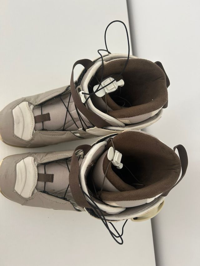 Botas de Snowboard Salomon Beige/Blanco
