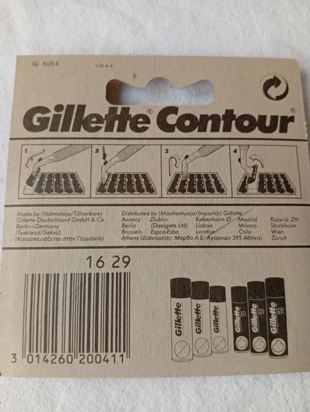 3 Cajas de 5 cabezales de maquinillas de afeitar.