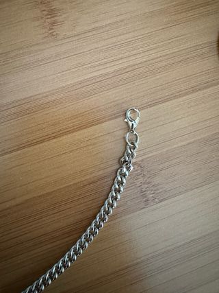 Short chain with letter B for jeans or bags