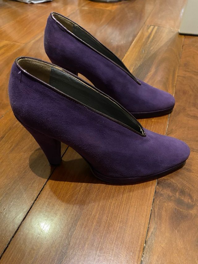 Zapatos tacón morados talla 37