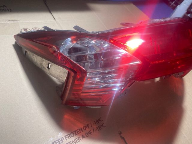 Piloto Trasero original Kymco Superdink 125. 2012