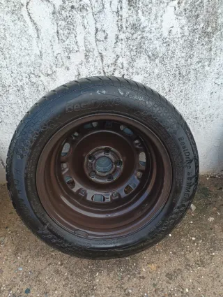 4 ruedas completas 185/60 R14 con llantas