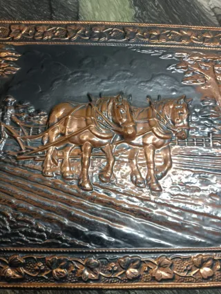 Cuadro de latón antiguo: Caballos y granja