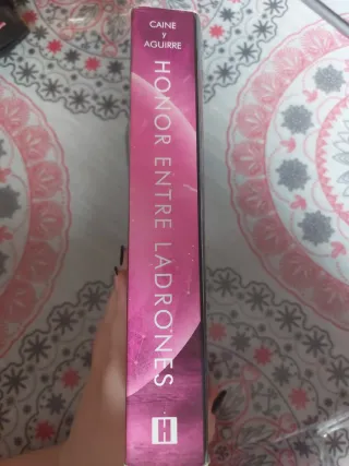 Honor entre ladrones (Kraken) (Spanish Edition)