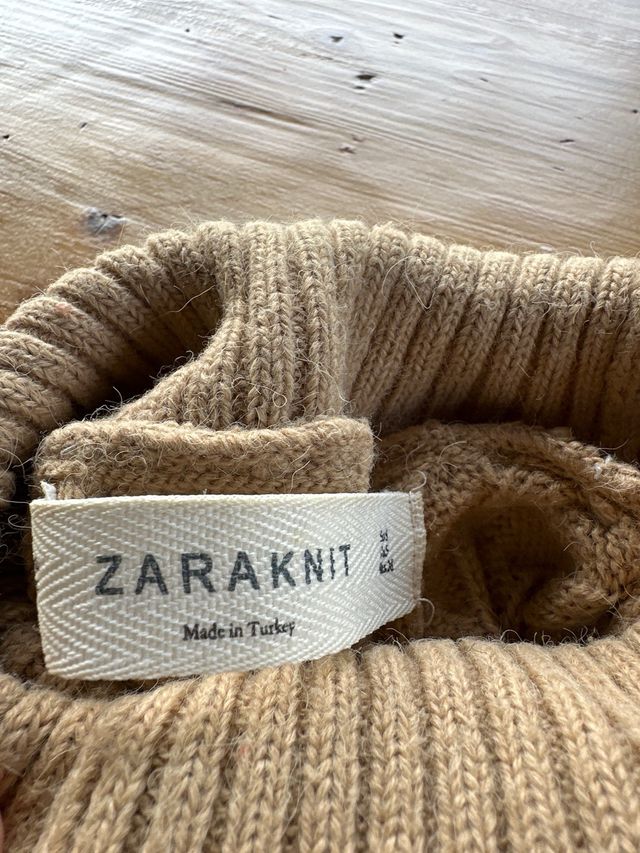 Jersey Zara punto trenzado cuello alto