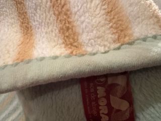 Manta   polar suave color verde , beige