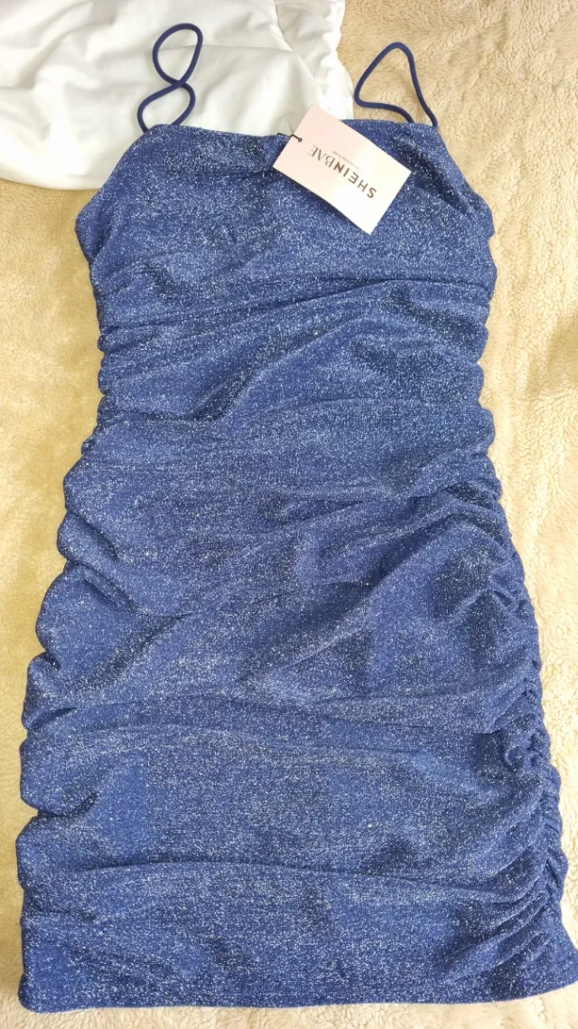 Lote 7 vestidos tirantes.